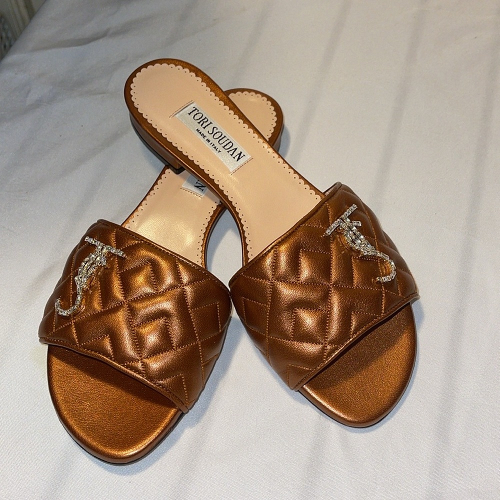 π₯³π₯³HOST PICK - Madison Hope Low Heel Slide- Bronze size 38 (7.5) New with Box - Picture 2 of 6